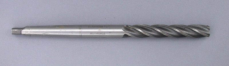 Escariador de máquina