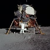 El Apollo X! en la Luna El Apollo X! en la Luna